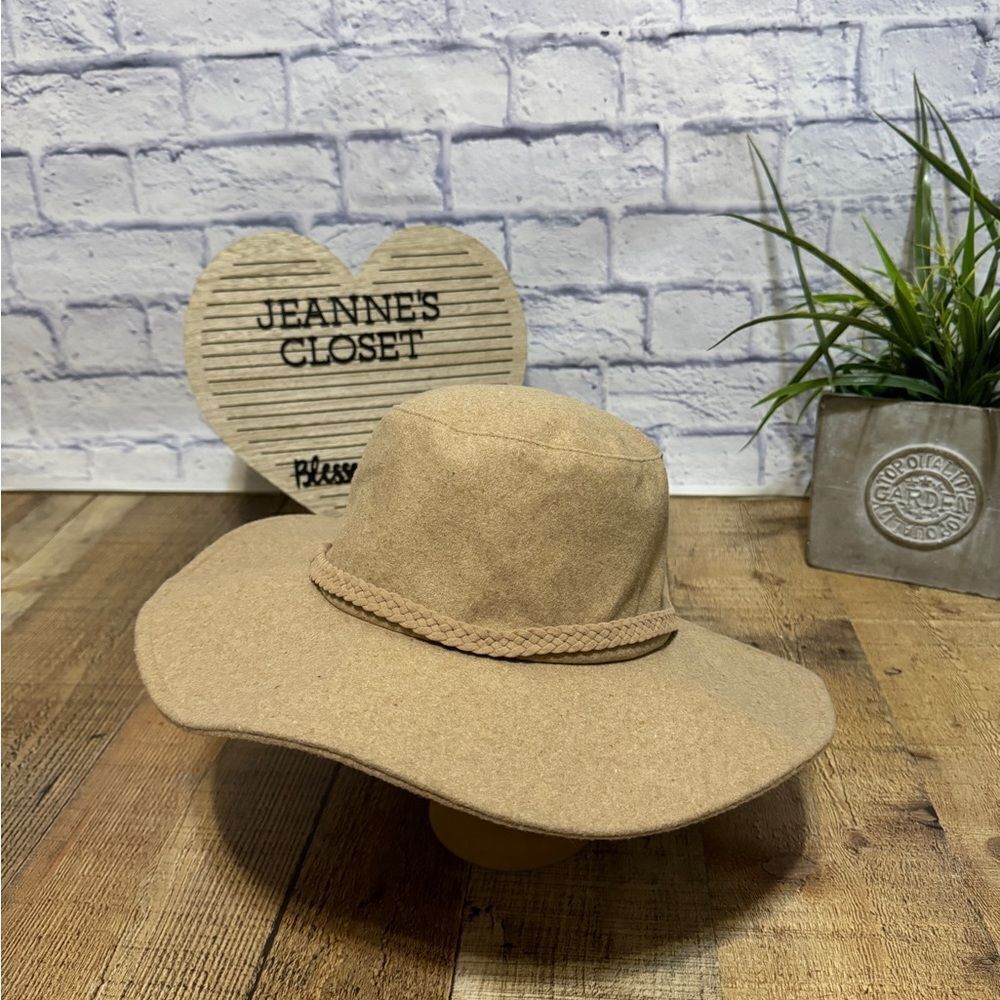 ASN THE HARPER Women’s Cowboy Style Floppy Hat Tan OSFM New With Tags packable